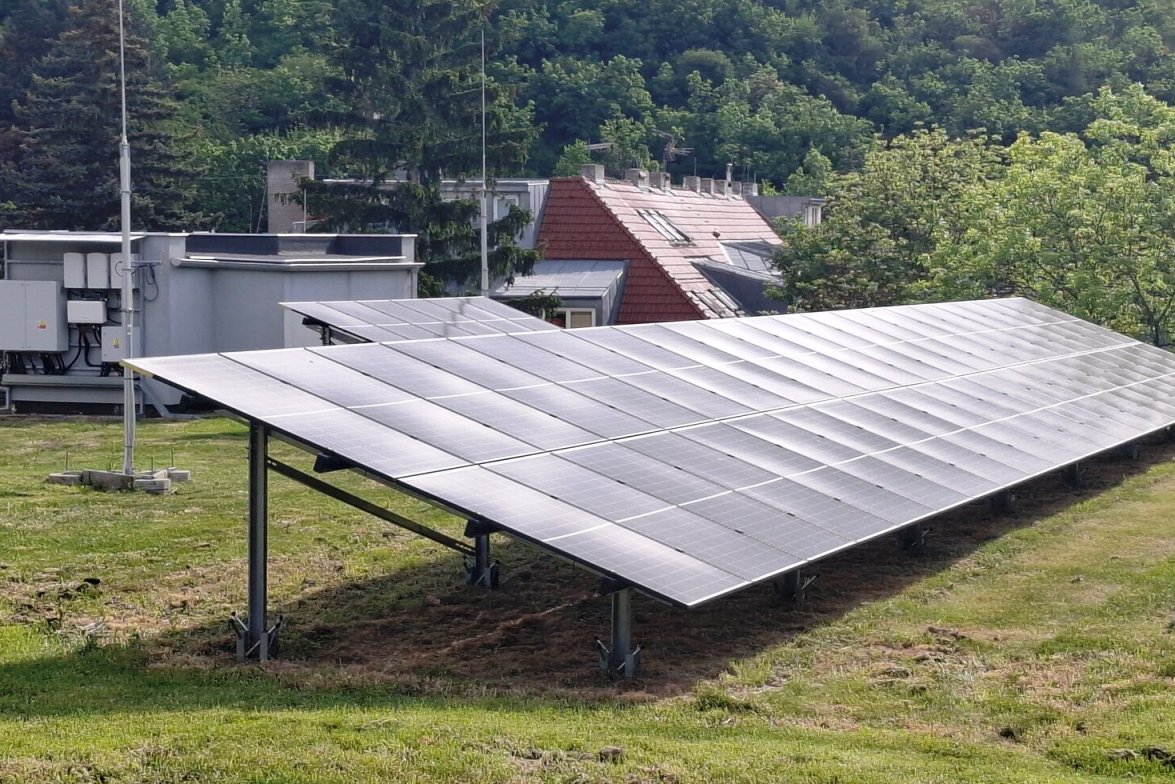 Vodojem pokryla fotovoltika, solárne panely majú zaistiť 20 % energie vo vodárenskom areáli