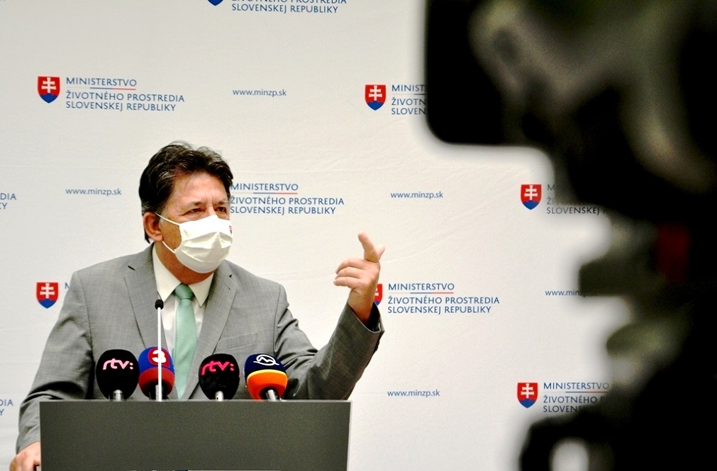 Budaj: Koridor D-O-L nie je adaptačným opatrením. Situáciu by mohol ešte zhoršiť