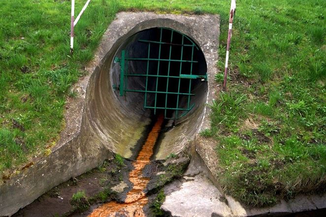 Nevyužité miliónové investície ležiace v zemi. Dotácie na kanalizácie sú rozdeľované neefektívne